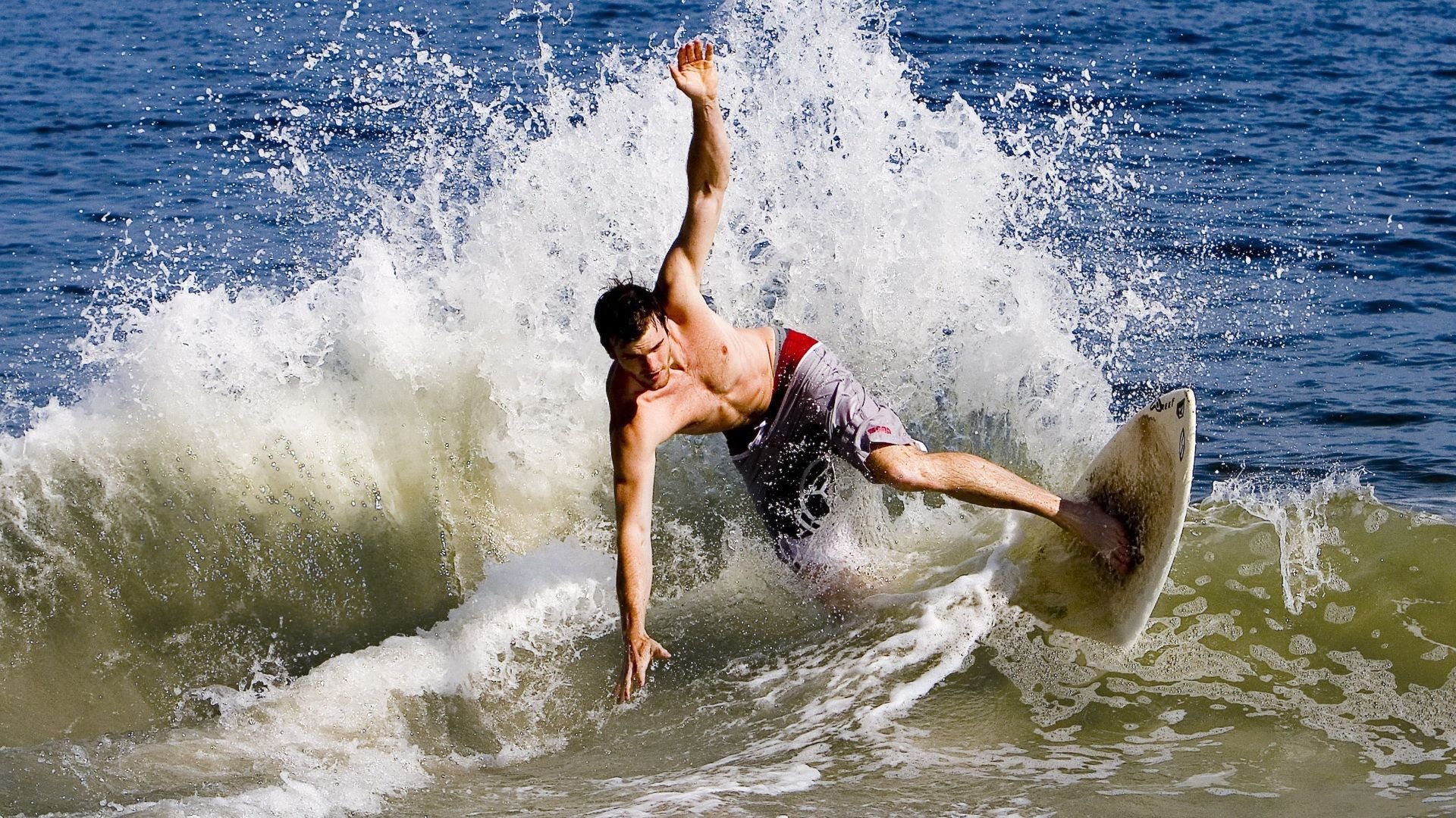 电竞少年拼尽全力创造传奇,电竞少年dk